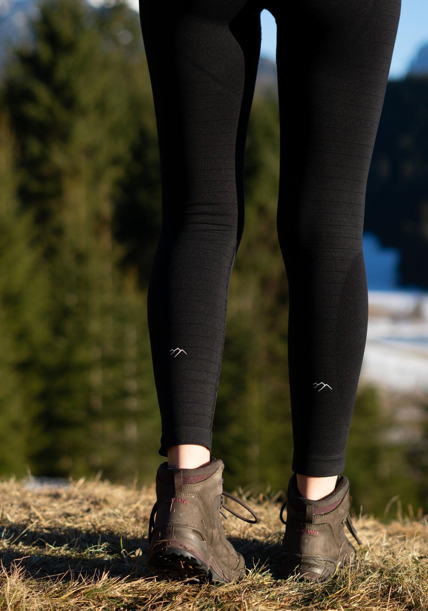 Wandern-Leggings-Wanderleggings-Damen-leggins-Yoga-1-Wanderhose-Mountainero